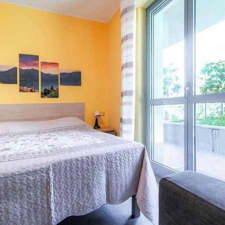 Casa Livio - Rooms And Studios Комо Екстериор снимка