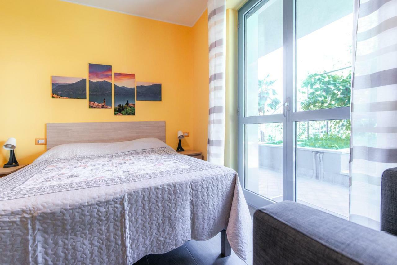 Casa Livio - Rooms And Studios Комо Екстериор снимка
